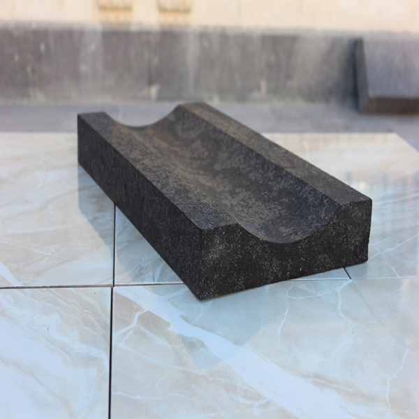 bazalt, bazalt bordür , bazalt döşeme , bazalt kaplama , mucartalı bazalt , honlu bazalt , patinatolu bazalt , küptaş , kesme küptaş , kırma küptaş , bazalt kumu , bazalt engelli taşı , bazalt duba