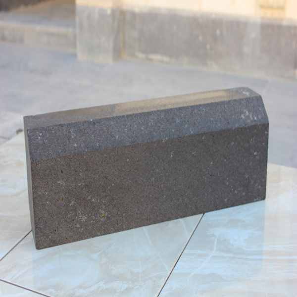 bazalt, bazalt bordür , bazalt döşeme , bazalt kaplama , mucartalı bazalt , honlu bazalt , patinatolu bazalt , küptaş , kesme küptaş , kırma küptaş , bazalt kumu , bazalt engelli taşı , bazalt duba