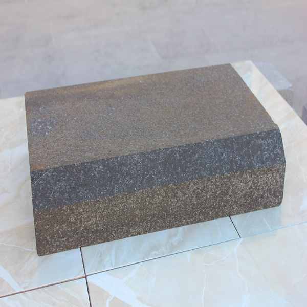 bazalt, bazalt bordür , bazalt döşeme , bazalt kaplama , mucartalı bazalt , honlu bazalt , patinatolu bazalt , küptaş , kesme küptaş , kırma küptaş , bazalt kumu , bazalt engelli taşı , bazalt duba