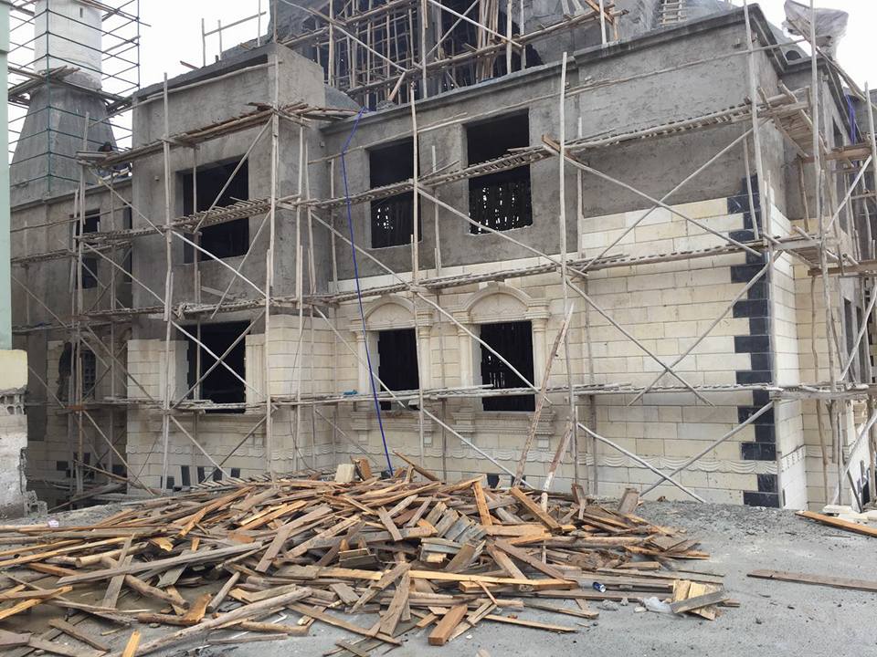 kalker , kesme yonu taşı , çeşme , şadırvan , bağ evi , villa